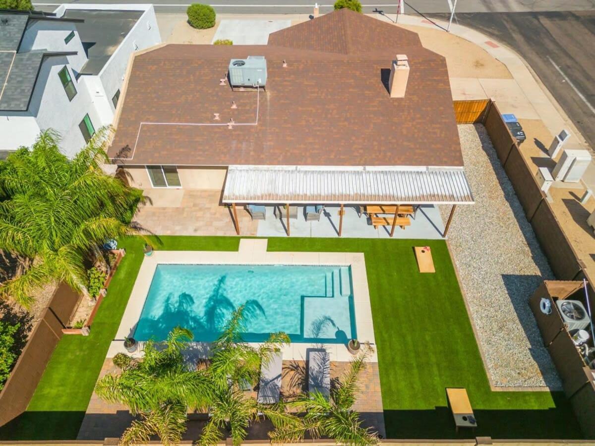 Event Epicenter Heated Pool Game Near Stadium * Phoenix