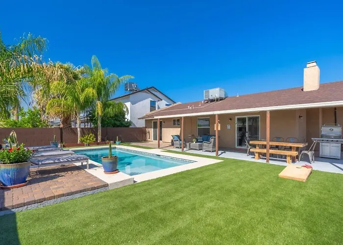Event Epicenter Heated Pool Game Room Near Stadium